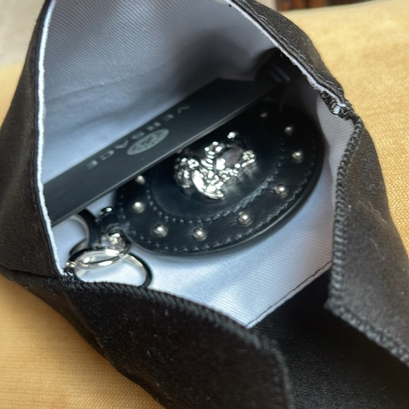 NWT VERSACE LA MEDUSA LOGO BLACK LEATHER STUDDED BAG CHARM KEY CHAIN - Picture 13 of 14